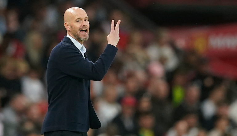 Erik ten Hag will sign players this summer