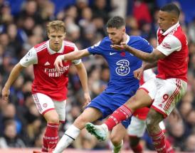 Premier League fans predict table