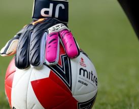 Goalkeeper gloves worn by Jordan Pickford