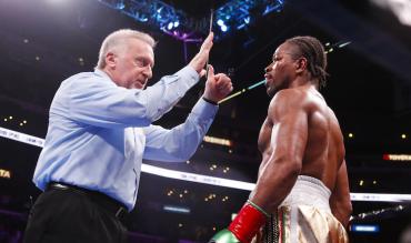 Boxing referee earnings in 2022