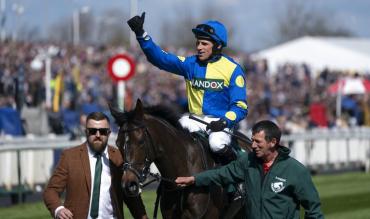 Dan Skelton horses in training