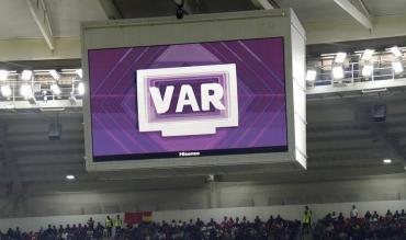 Peter Walton Football Villains